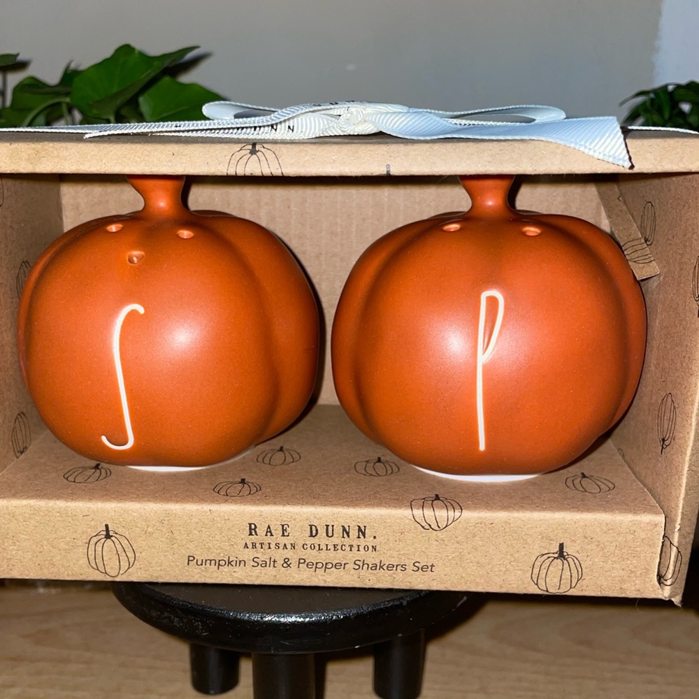 Rae Dunn Salt & Pepper Shakers